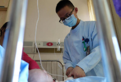 男护士的工作状况是什么样的?