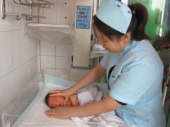 容易被忽略的新生儿护理禁忌